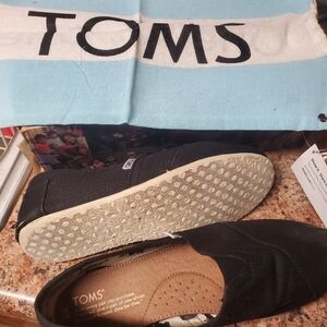 TOMS Classic Black Canvas Slip-Ons